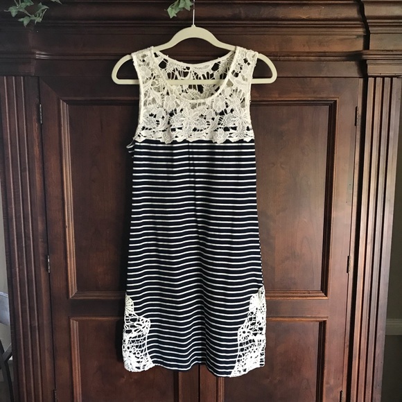 Skies Are Blue Dresses & Skirts - Skies Are Blue striped dress, size medium